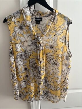 Liz Claiborne Yellow Floral Tie-Neck Sleeveless Top